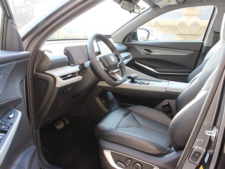 Changan CS75 Plus 2026 2026款 智慧冠军版 1.5T 新蓝鲸 智航型