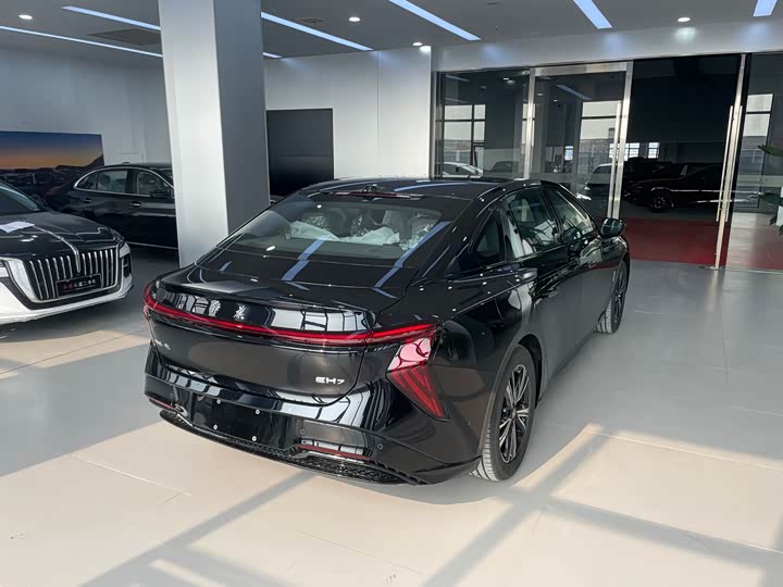 Hongqi EH7 2025 2025款 690 智选版