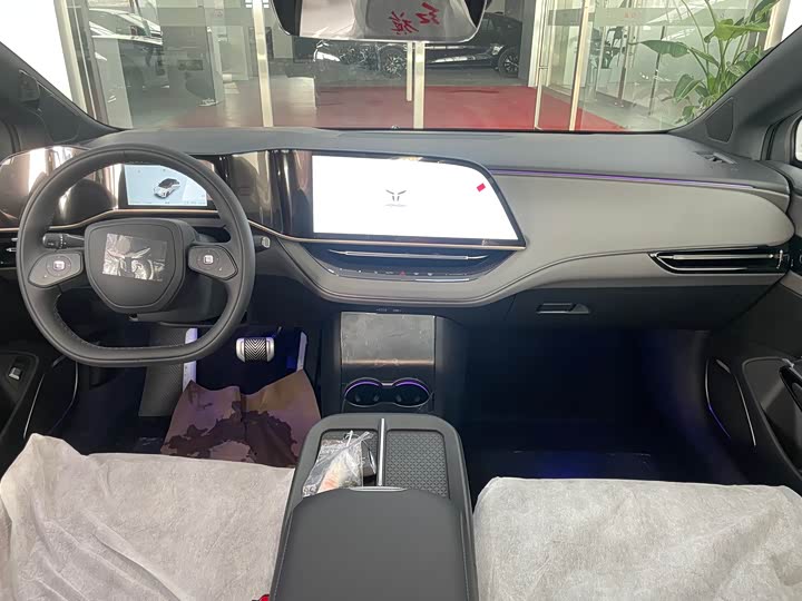 Hongqi EH7 2025 2025款 690 智选版