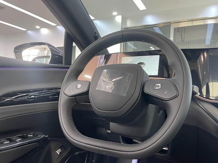 Hongqi EH7 2025 2025款 690 智选版