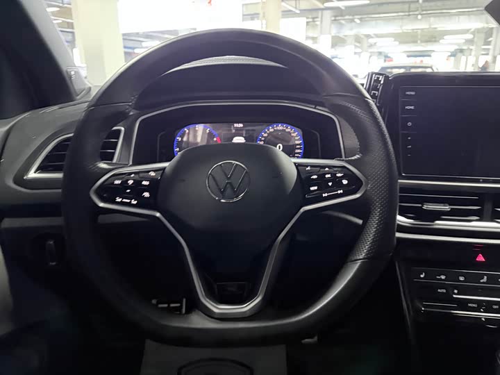 Volkswagen T-Roc 2023 2023款 300TSI DSG两驱辰光版