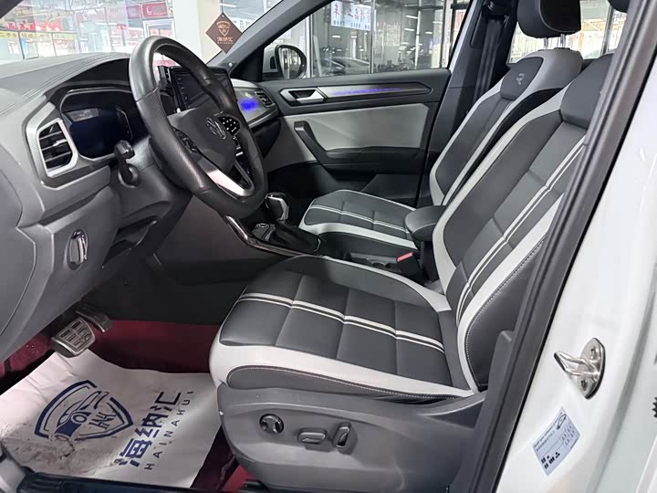 Volkswagen T-Roc 2023 2023款 300TSI DSG两驱辰光版