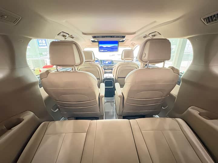 Buick GL8 Hybrid 2025 2025款 陆尚 尊享版 7座