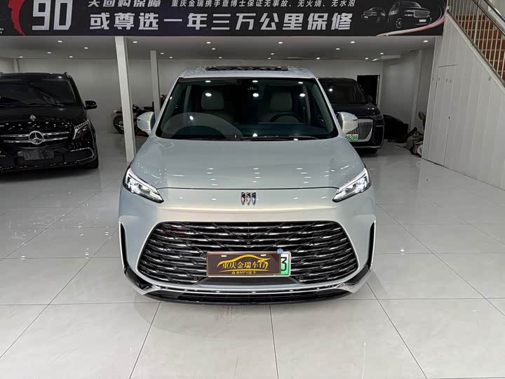 Buick GL8 Hybrid 2025 2025款 陆尚 尊享版 7座