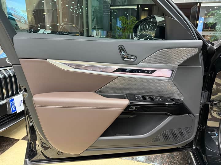 BMW 7 Series 2023 2023款 735Li M运动套装