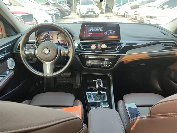 BMW 1 Series 2023 2023款 120i M运动曜夜版