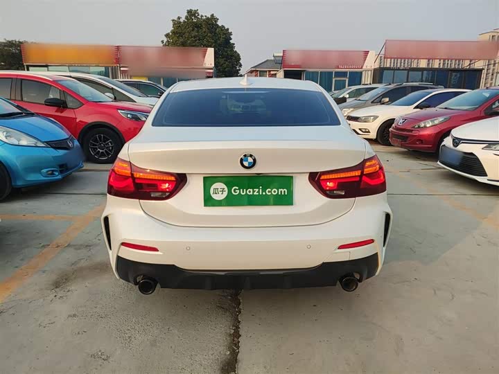 BMW 1 Series 2023 2023款 120i M运动曜夜版