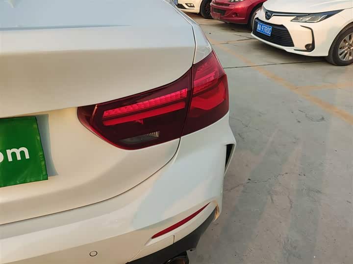 BMW 1 Series 2023 2023款 120i M运动曜夜版