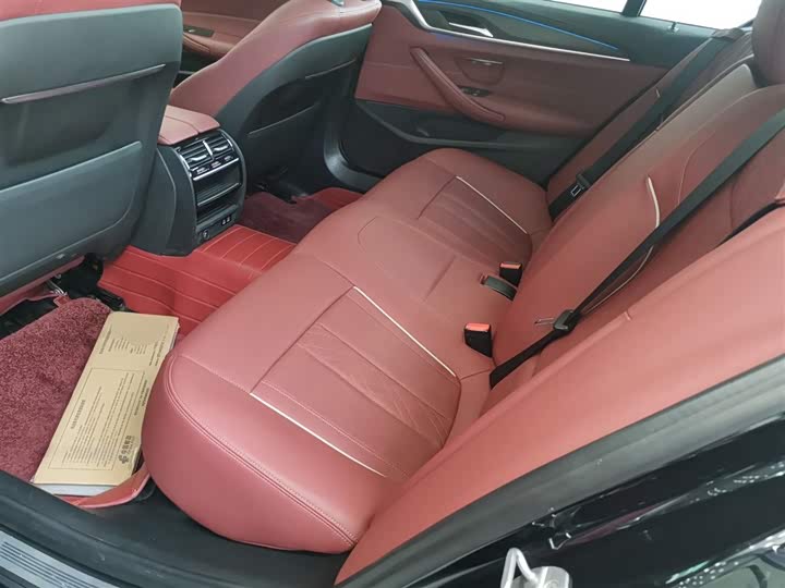 BMW 5 Series Hybrid 2022 2022款 改款 535Le M运动套装