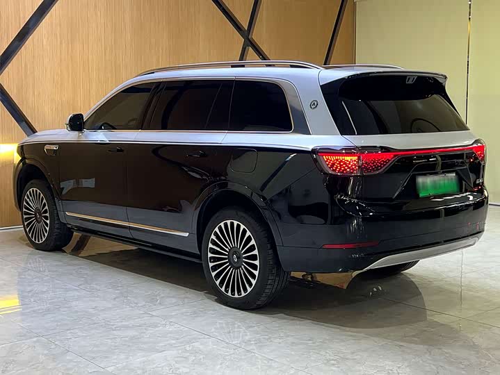 Aito M9 2025 2025款 纯电 Max版 100kWh 6座版