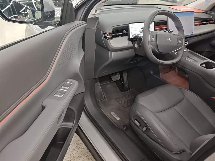 XPeng G6 2025 2025款 625 长续航 Max 科技版