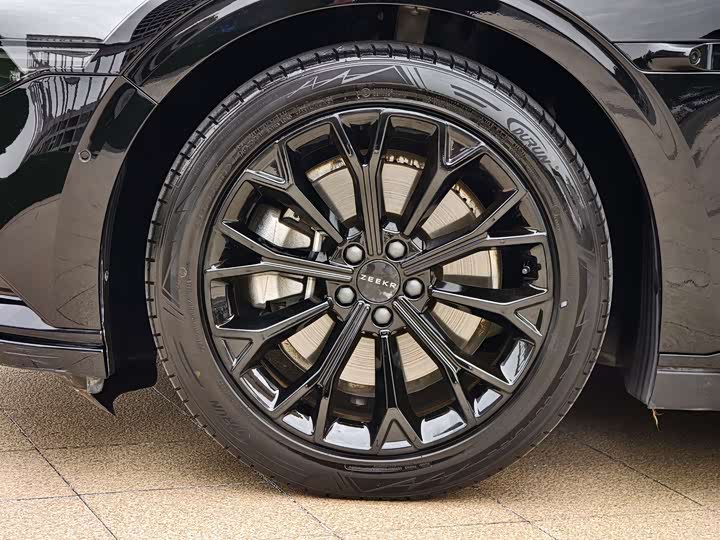 Zeekr 007 2025 2025款 长续航后驱智驾版 100kWh