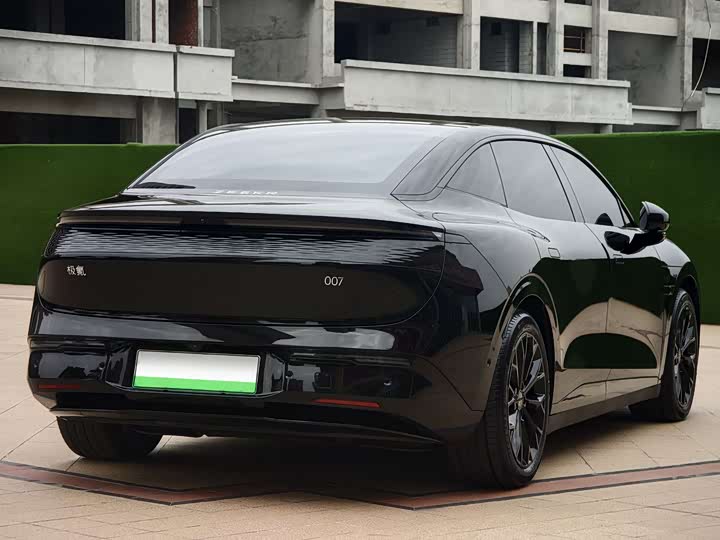 Zeekr 007 2025 2025款 长续航后驱智驾版 100kWh
