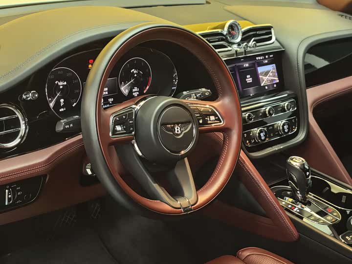 Bentley Flying Spur 2022 2022款 4.0T V8 标准版