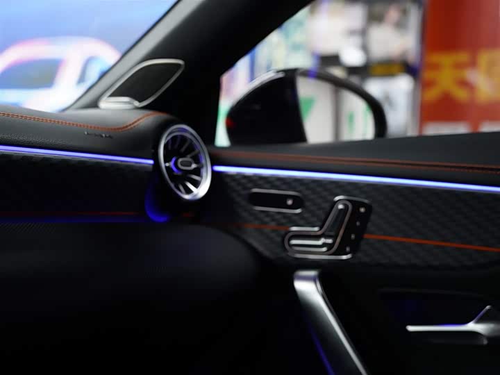 Mercedes-Benz CLA-Class AMG 2024 2024款 AMG CLA 45 S 4MATIC+ 燃擎当道特别版