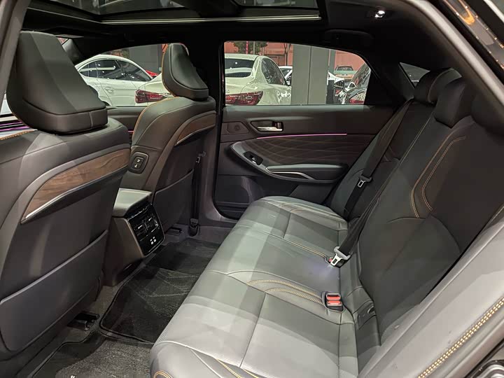 Toyota Avalon 2024 2024款 双擎 2.5L XLE尊贵版