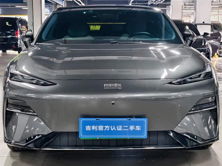 Geely Galaxy E8 2024 2024款 665km 后驱星舰 远航版