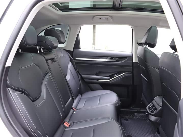 Haval H6 2024 2024款 1.5T 两驱经典版