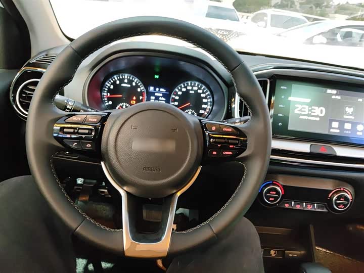 Kia KX1 2021 2021款 1.4L CVT天窗款