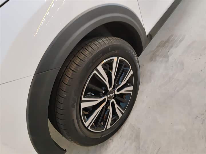 Kia KX1 2021 2021款 1.4L CVT天窗款