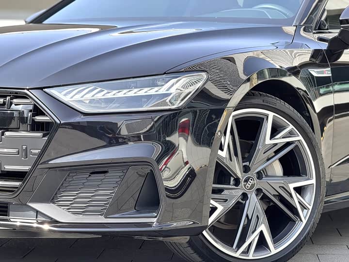 Audi A7L 2024 2024款 45 TFSI quattro S-line 黑武士版