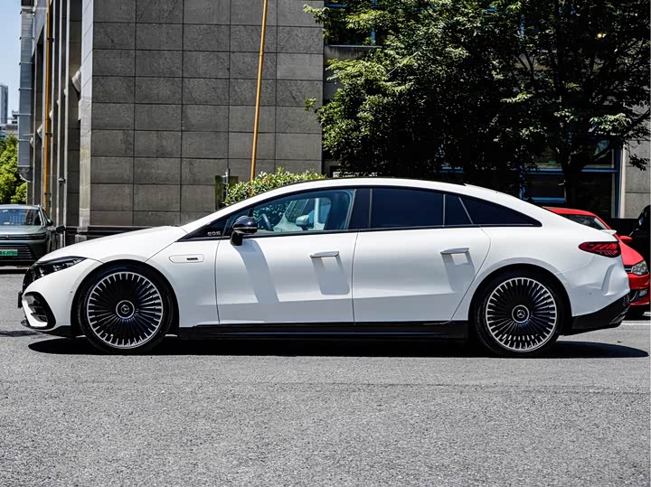 2023 Mercedes-Benz EQS AMG