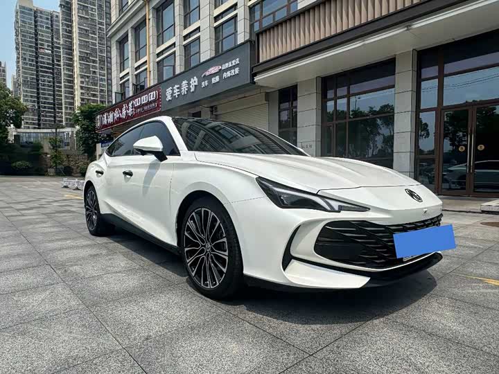 MG Motor 7 2025 2025款 1.5T 300 DCT优雅版