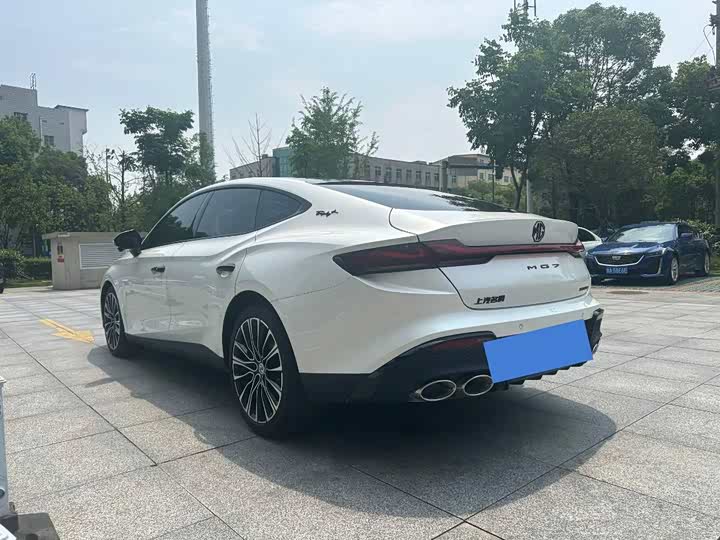MG Motor 7 2025 2025款 1.5T 300 DCT优雅版