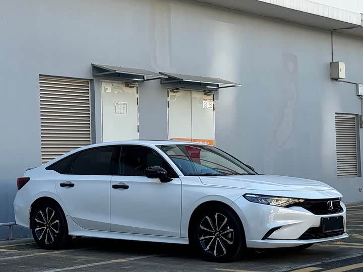 Honda Integra 2023 2023款 240TURBO CVT幻夜·科技版