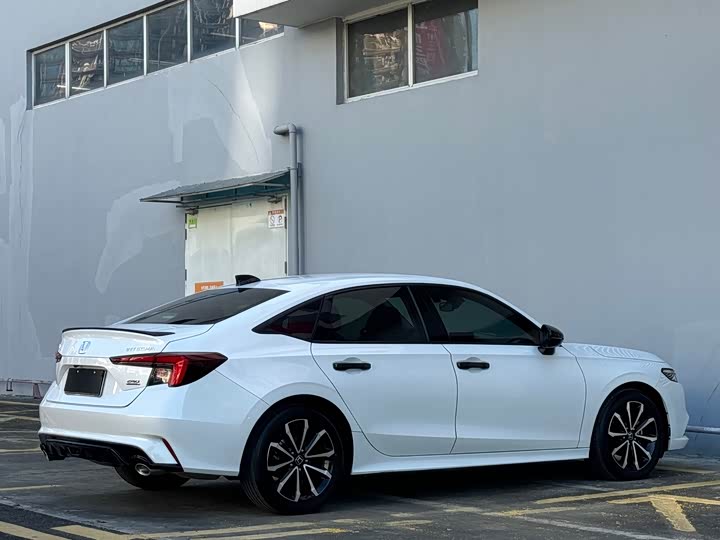 Honda Integra 2023 2023款 240TURBO CVT幻夜·科技版