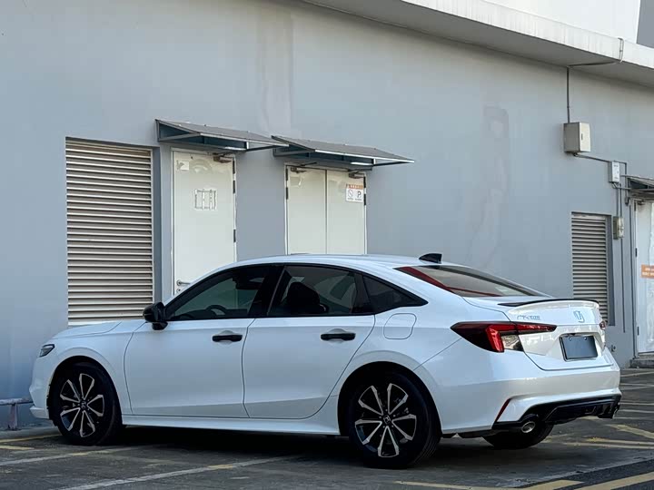 Honda Integra 2023 2023款 240TURBO CVT幻夜·科技版