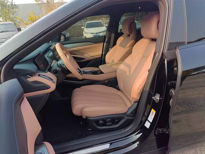 BYD Song L 2025 2025款 智驾版 550km 卓越型