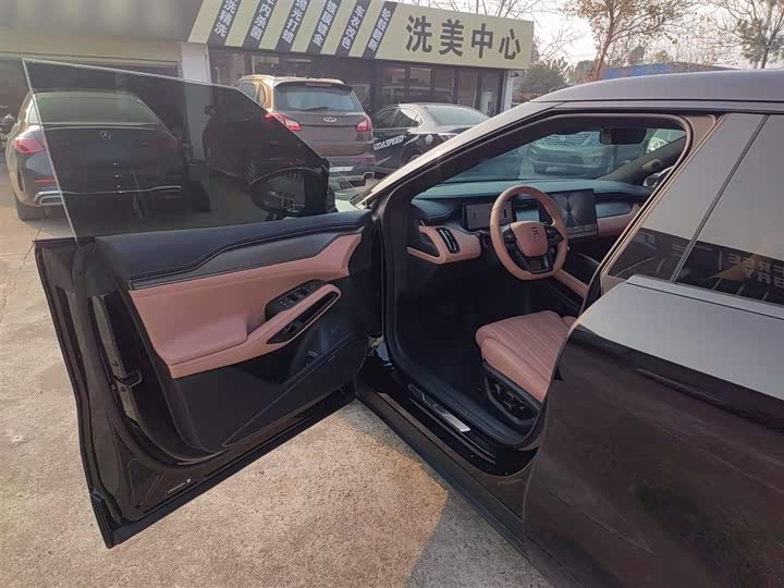 BYD Song L 2025 2025款 智驾版 550km 卓越型