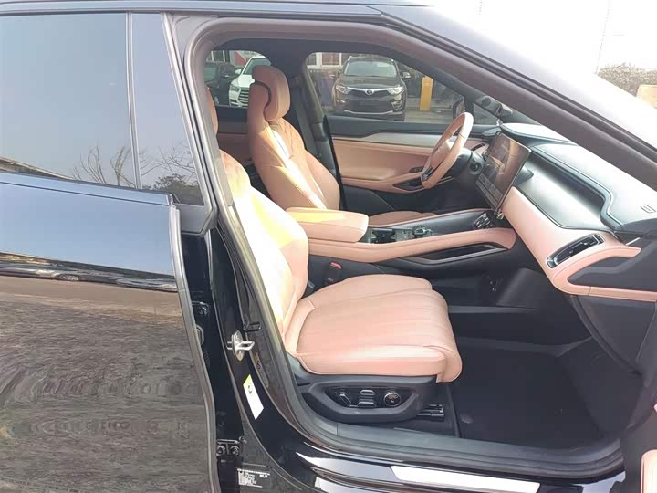 BYD Song L 2025 2025款 智驾版 550km 卓越型