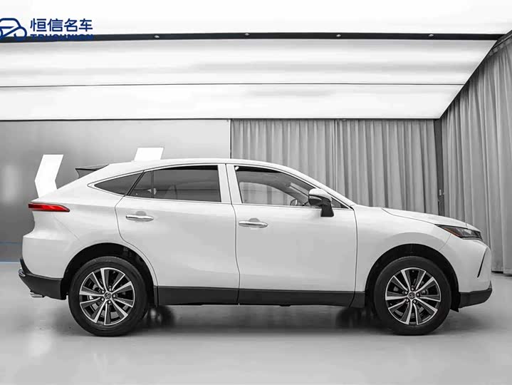 Toyota Harrier 2023 2023款 2.0L CVT两驱豪华版