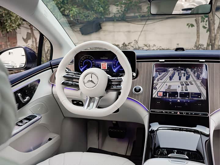 Mercedes-Benz EQE 2025 2025款 500 4MATIC 豪华版