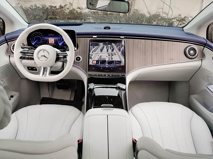 Mercedes-Benz EQE 2025 2025款 500 4MATIC 豪华版