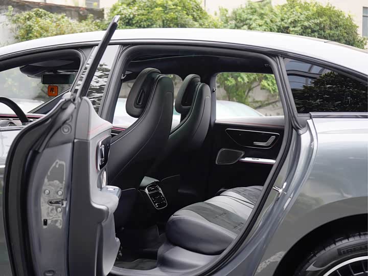 Mercedes-Benz EQE AMG 2023 2023款 AMG EQE 53 4MATIC+