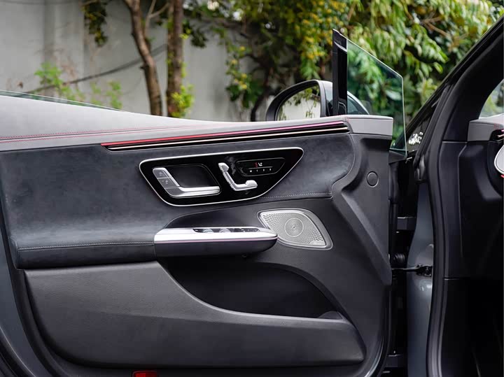 Mercedes-Benz EQE AMG 2023 2023款 AMG EQE 53 4MATIC+