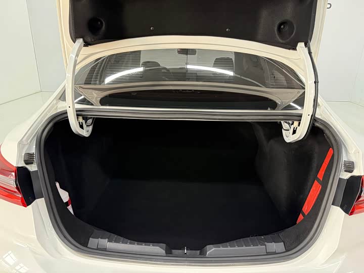 Ford Escort 2021 2021款 1.5L 自动钻石版