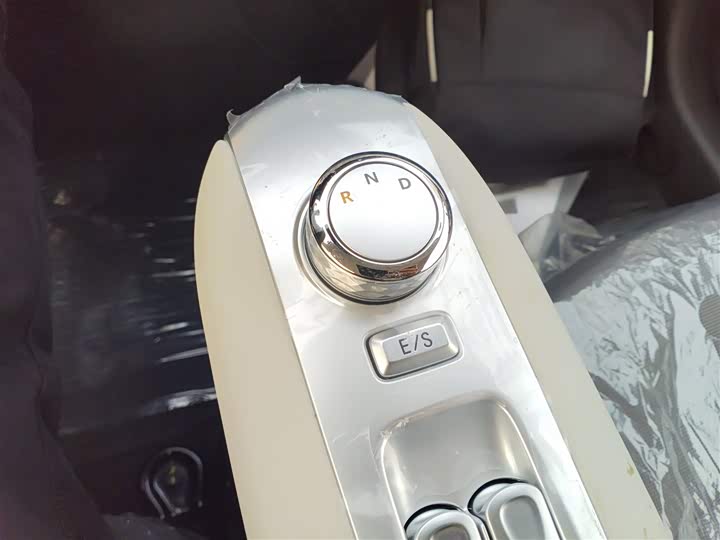 Changan Qiyuan (Nevo) Lumin 2025 2025款 205km 香沁款