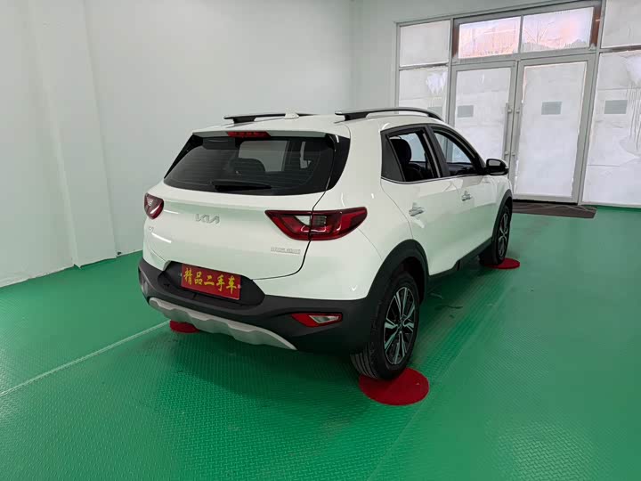 Kia KX1 2021 2021款 1.4L CVT趣享版