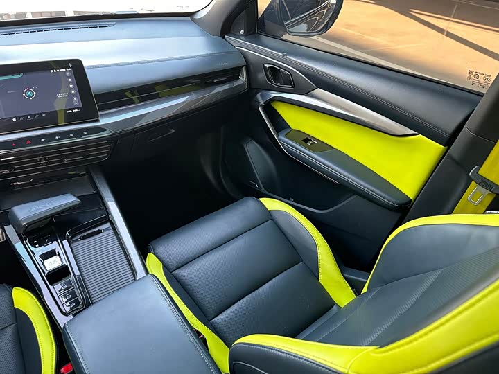 MG Motor One 2022 2022款 α-数智运动系列 1.5T 进阶版