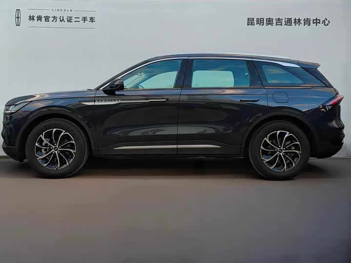 Lincoln Nautilus 2023 2023款 2.0T 四驱尊享版