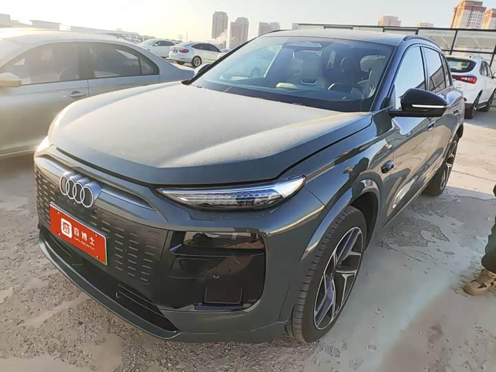 Audi Q6L e-tron 2026 2026款 首发领航版