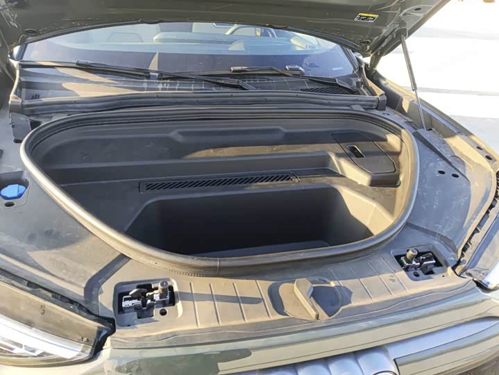 Audi Q6L e-tron 2026 2026款 首发领航版