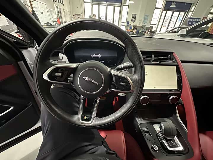 Jaguar E-Pace 2024 2024款 进取运动版 R-DYNAMIC S