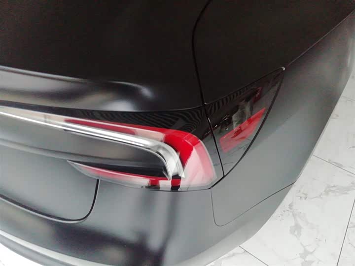 Tesla Model 3 2023 2023款 长续航全轮驱动版