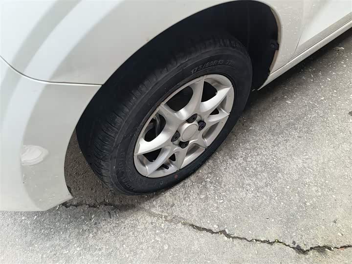 Roewe Clever 2022 2022款 311km元气啵啵版