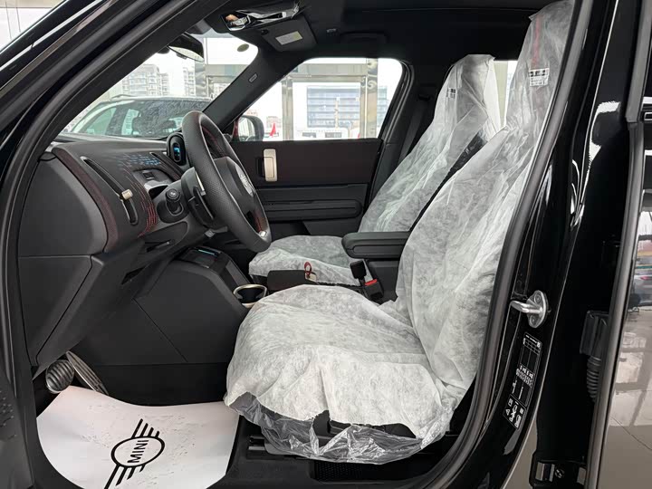 Mini Countryman JCW 2024 2024款 2.0T JOHN COOPER WORKS